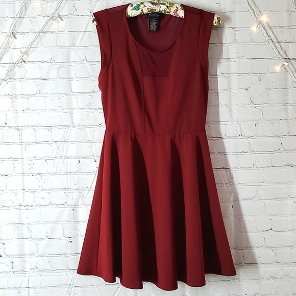 Miss Me Dresses & Skirts - MM Couture Miss Me Merlot Wine Cranberry Sleeveless Sheer Back Midi Dress Size M
